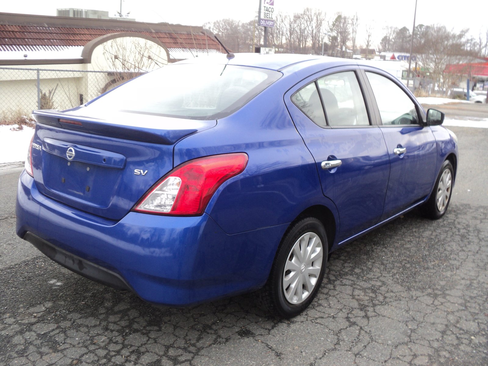 NISSAN VERSA
